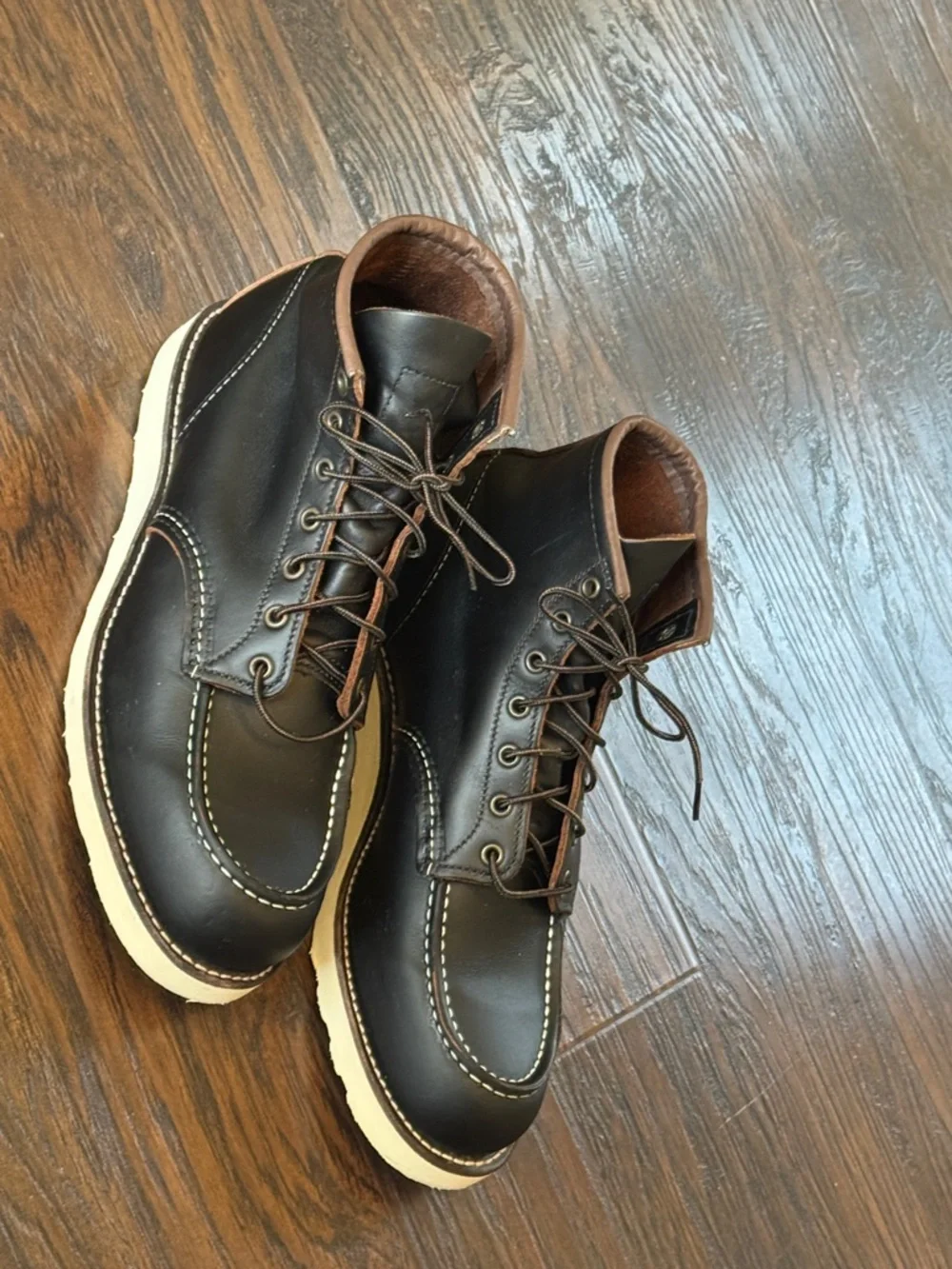 Red Wing Shoes Men's 6-Inch Boot in Black Prairie Leather, Style # 8849, Sz 11.5